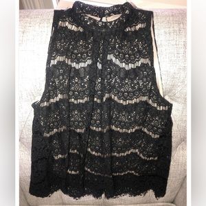 Love Fire Women’s  Black Lace Sleeveless Top Size Small Lined Tan